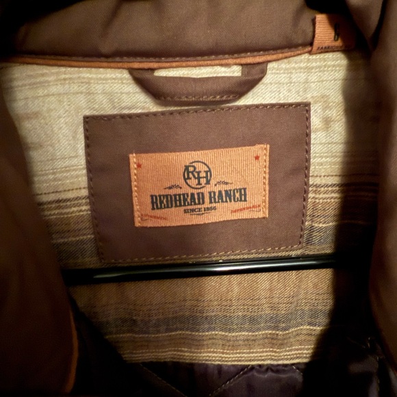 Men's Quilted Green/Brown Vest - Picture 4 of 5